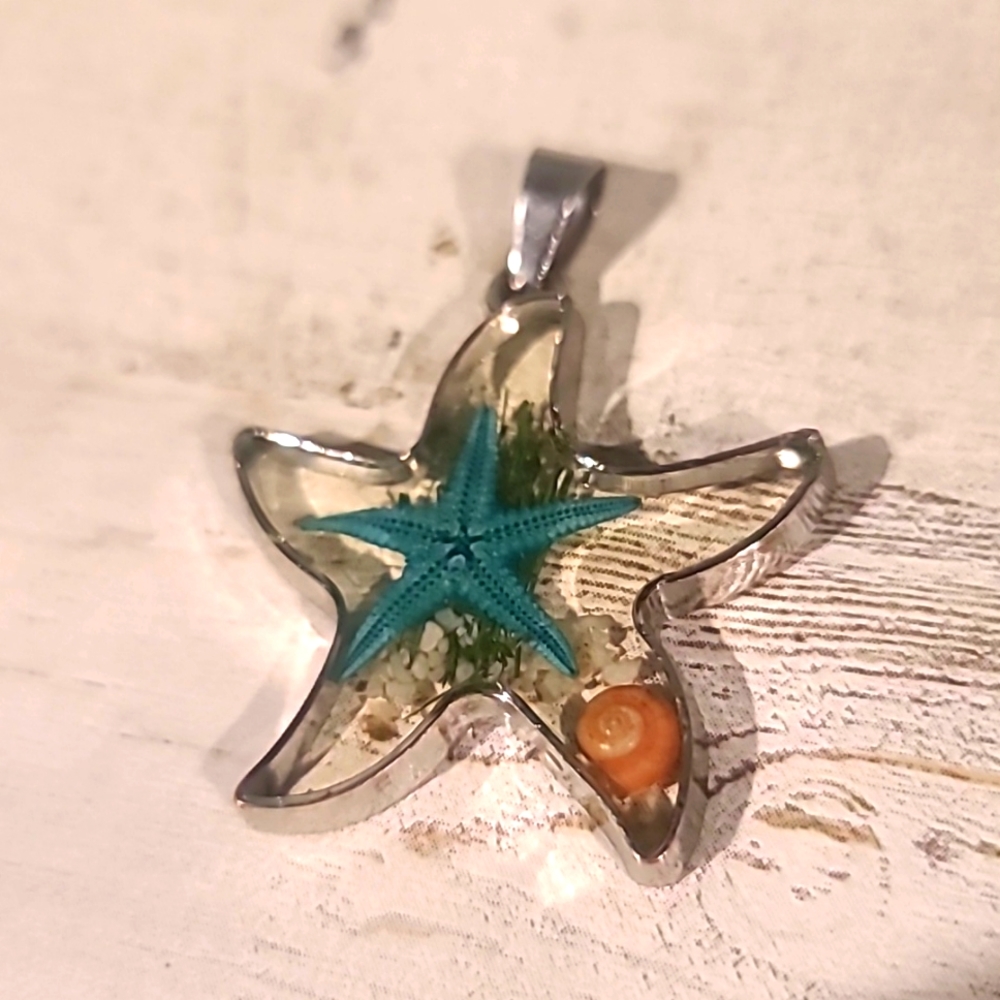 ⭐️ Starfish Pendant | Read Details